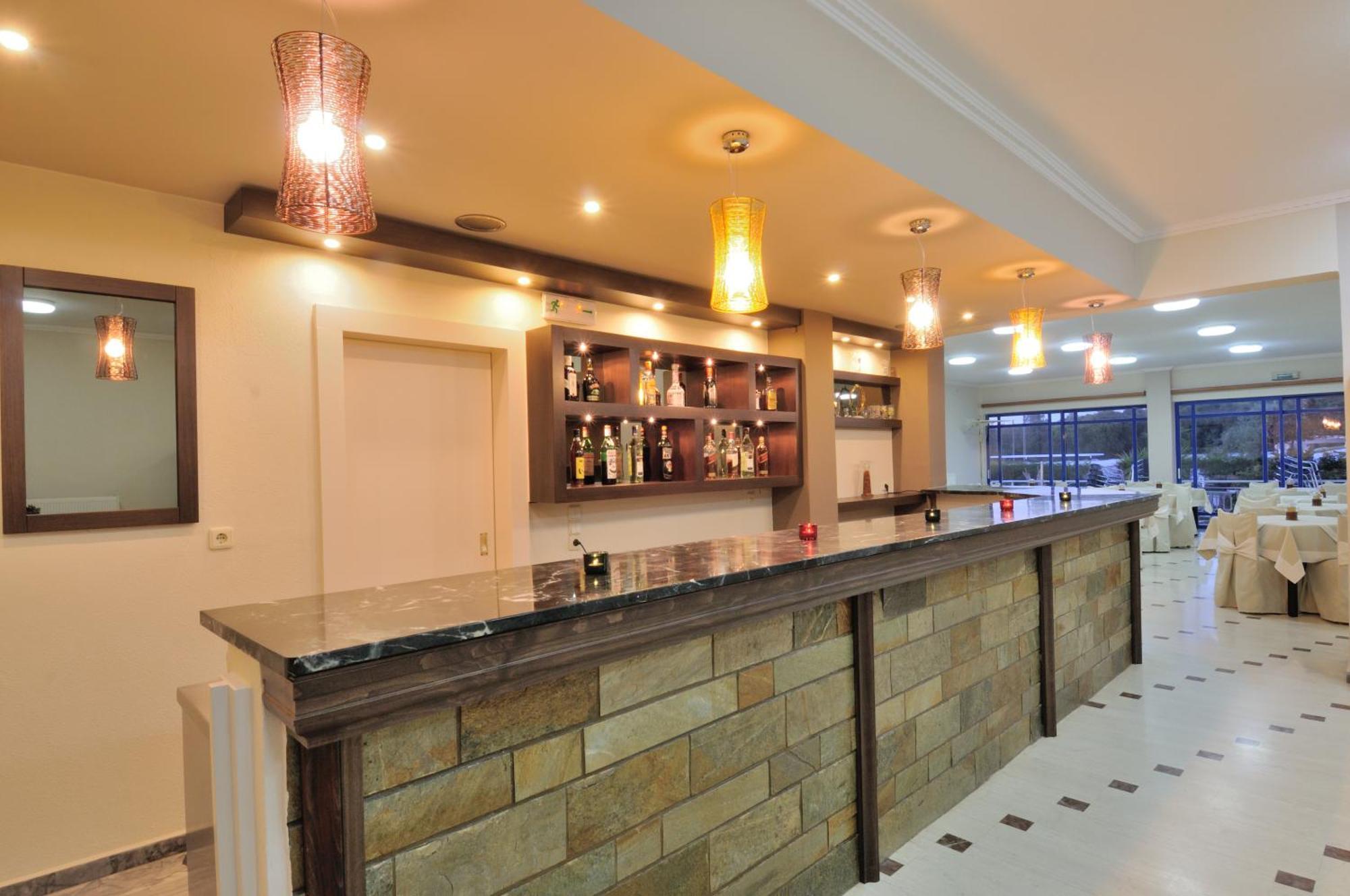 Hotel Lintzi 2*