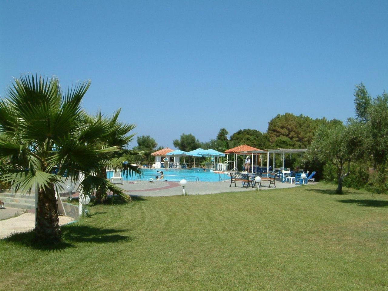Hotel Lintzi 2*